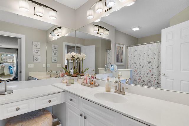 631 Woodmoor Dr Unit 101, Murrells Inlet, SC 29576