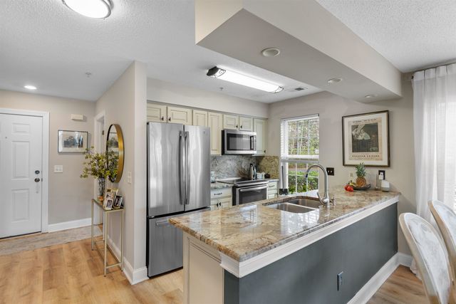 631 Woodmoor Dr Unit 101, Murrells Inlet, SC 29576