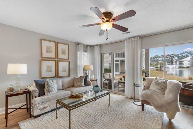 631 Woodmoor Dr Unit 101, Murrells Inlet, SC 29576