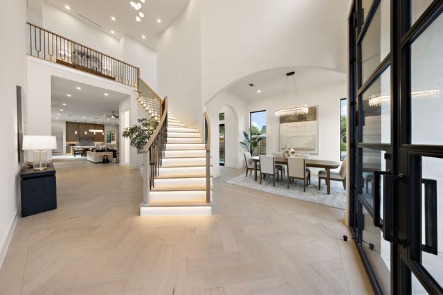 6481 Trammel Drive, Dallas, TX 75214
