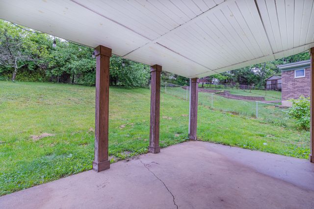 12 Ironstone Circle, Erlanger, KY 41018
