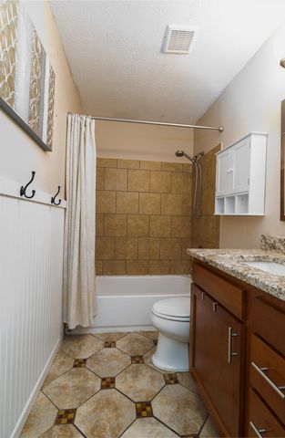 12 Ironstone Circle, Erlanger, KY 41018