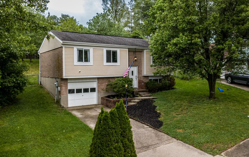 12 Ironstone Circle, Erlanger, KY 41018