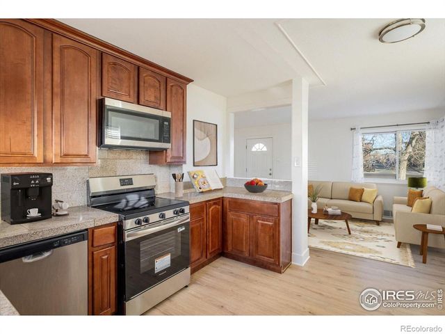 2885 Quebec Street, Denver, CO 80207