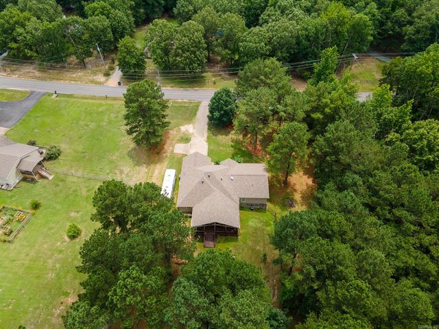 9006 Mars Hill Road, Bauxite, AR 72011