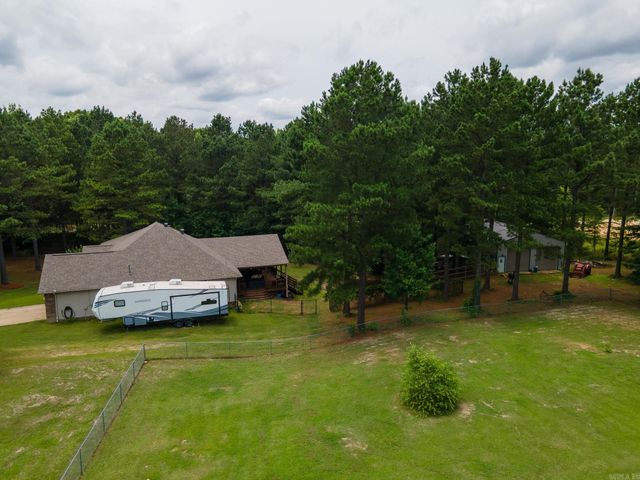 9006 Mars Hill Road, Bauxite, AR 72011