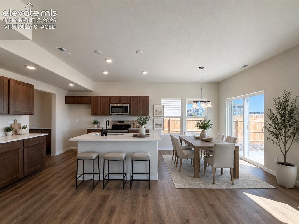 8538 Blue Feather Loop, Colorado Springs, CO 80908 — photo 2