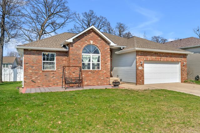 2724 Barberry Drive, Hobart, IN 46342