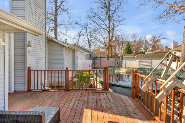 2724 Barberry Drive, Hobart, IN 46342