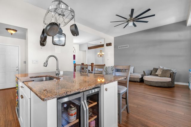 2724 Barberry Drive, Hobart, IN 46342