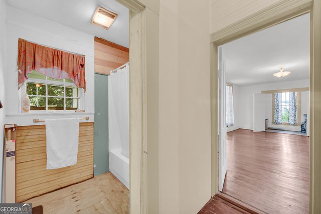 1404 W Main Street, Bowersville, GA 30516