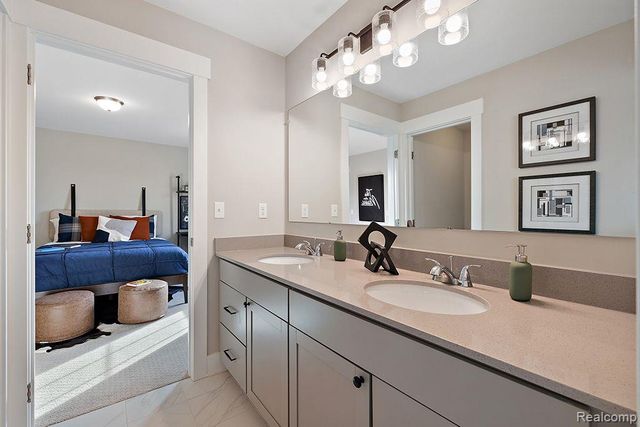 4747 Curtis Road, Ann Arbor, MI 48105