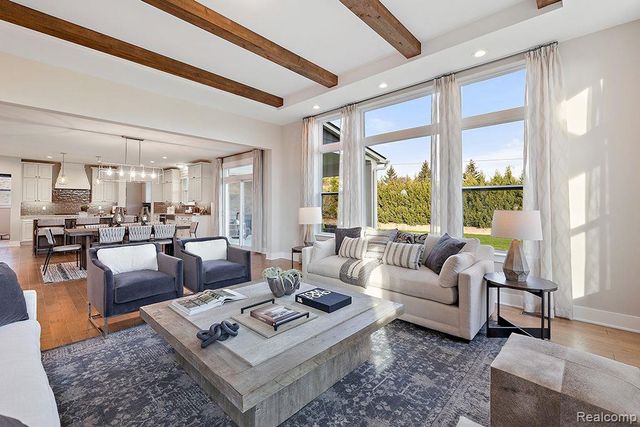 4747 Curtis Road, Ann Arbor, MI 48105