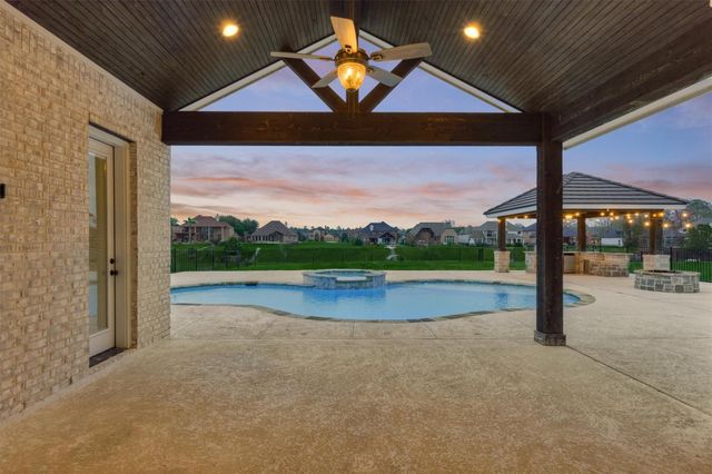 11618 Renaissance Drive, Montgomery, TX 77356