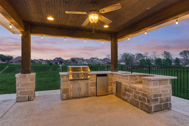 11618 Renaissance Drive, Montgomery, TX 77356