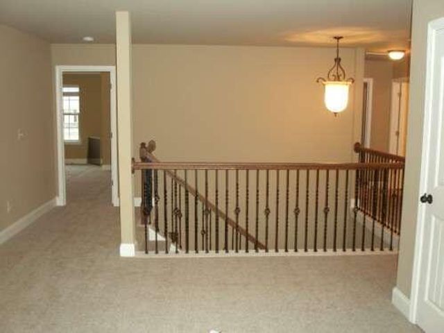 3525 Fallen Oak Ln, Buford, GA 30519