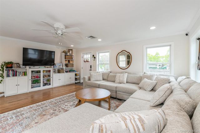 26 New York Avenue, Port Jefferson, NY 11776