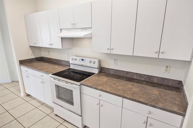 29 E DIAMOND DRIVE, Palm Coast, FL 32137