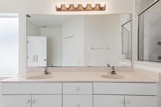 29 E DIAMOND DRIVE, Palm Coast, FL 32137