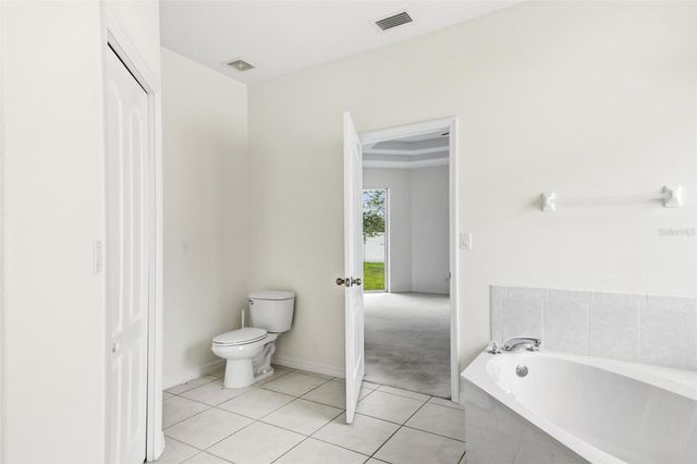 29 E DIAMOND DRIVE, Palm Coast, FL 32137