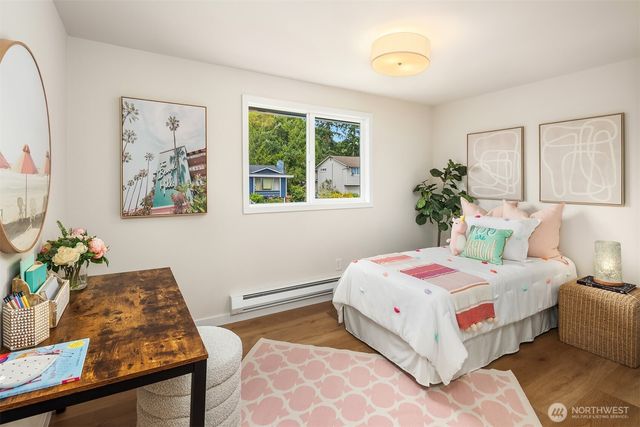 10125 NE 202nd St, Bothell, WA 98011