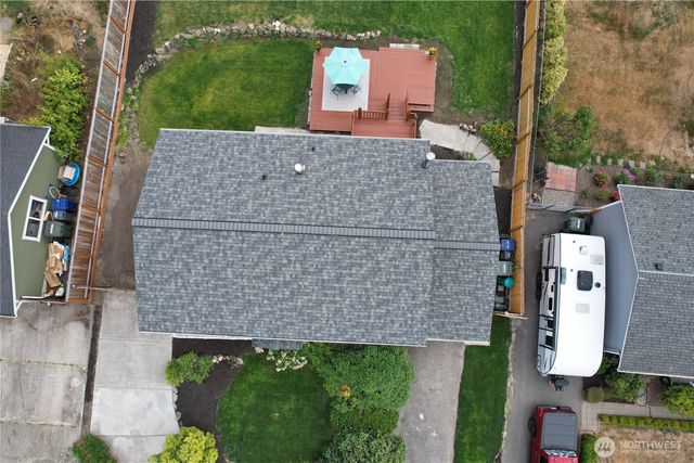 10125 NE 202nd St, Bothell, WA 98011