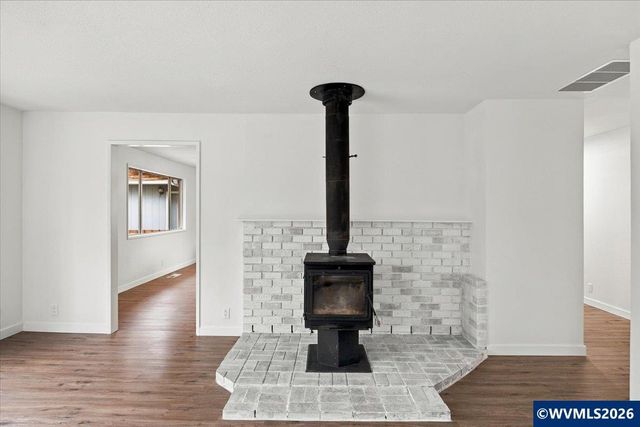 4165 Glenwood Av NW, Albany, OR 97321