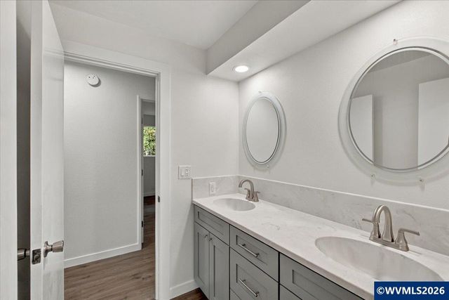 4165 Glenwood Av NW, Albany, OR 97321