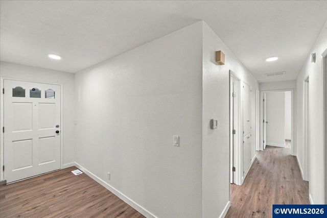 4165 Glenwood Av NW, Albany, OR 97321
