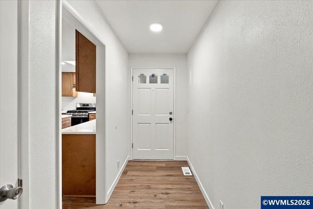 4165 Glenwood Av NW, Albany, OR 97321
