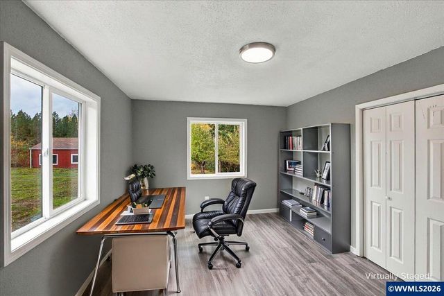 4165 Glenwood Av NW, Albany, OR 97321