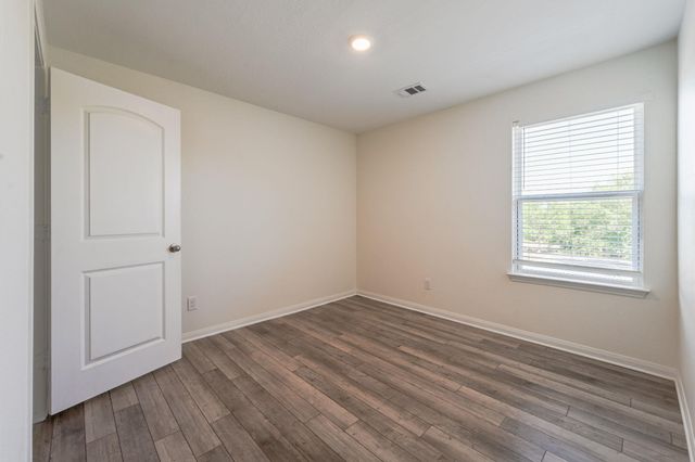 1102 Treeta TRL, Kyle, TX 78640