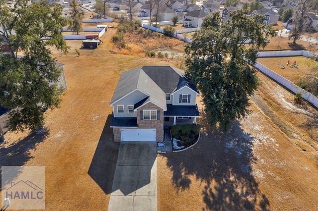 710 English Oak Drive, Hinesville, GA 31313