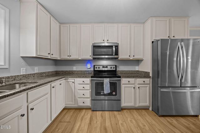 2290 Salt Hill, Garner, NC 27529