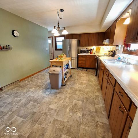 3715 W County Road 130 S, North Vernon, IN 47265