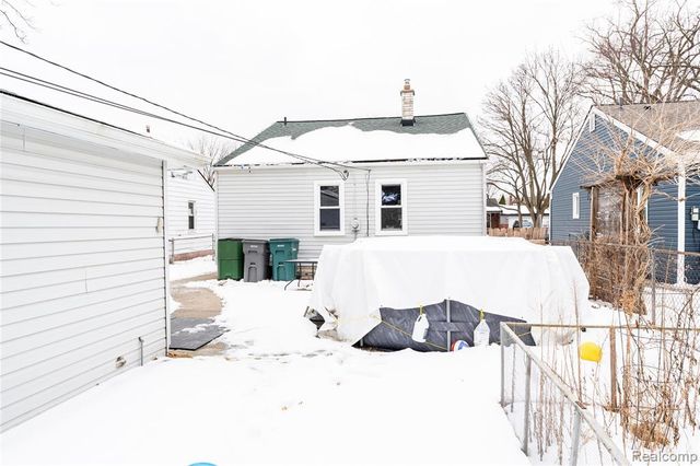 3265 Parker Street, Dearborn, MI 48124