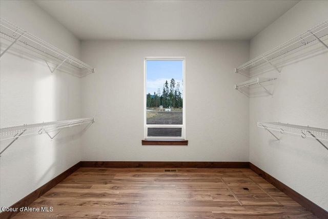 L2B1 N Pauls Lane, Athol, ID 83801