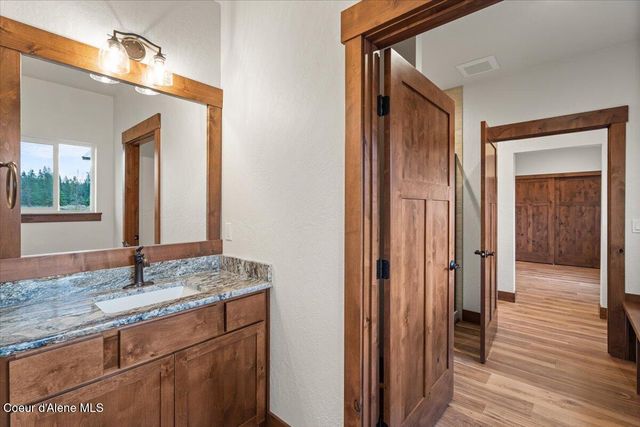 L2B1 N Pauls Lane, Athol, ID 83801