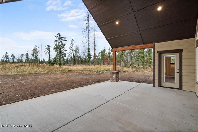 L2B1 N Pauls Lane, Athol, ID 83801