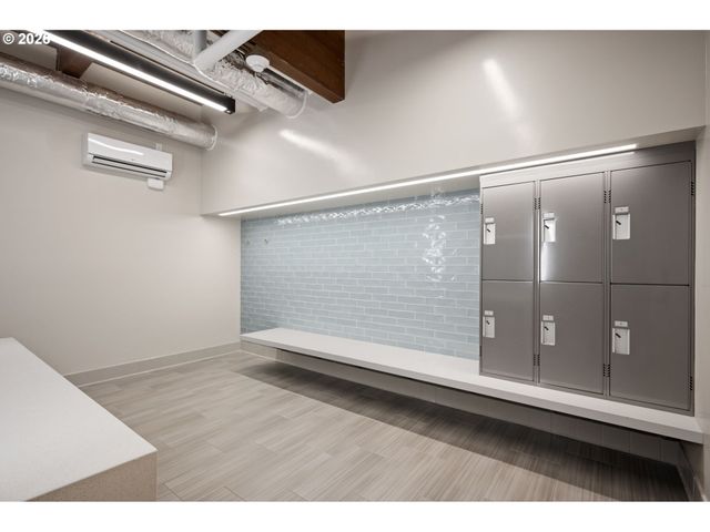 2221 Sw 1ST Ave 1621, Portland, OR 97201