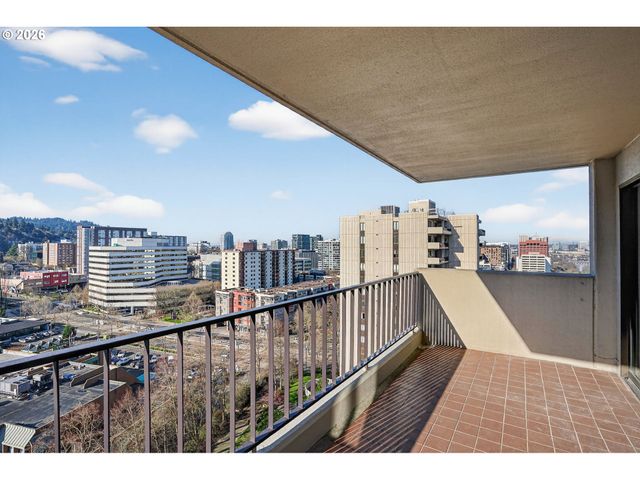 2221 Sw 1ST Ave 1621, Portland, OR 97201