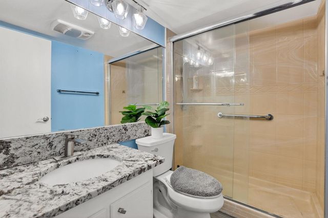 262 Ventnor R, Deerfield Beach, FL 33442