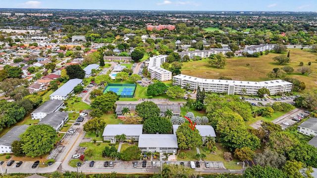 262 Ventnor R, Deerfield Beach, FL 33442