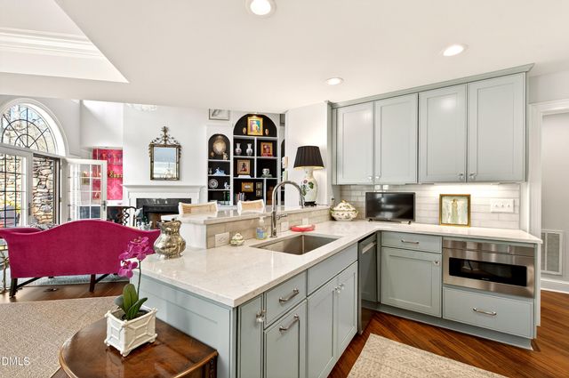 95109 Vance Knoll, Chapel Hill, NC 27517