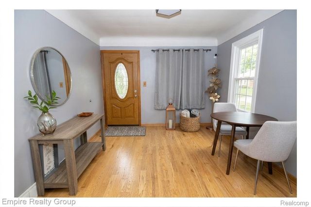21331 Collingham Avenue, Farmington Hills, MI 48336
