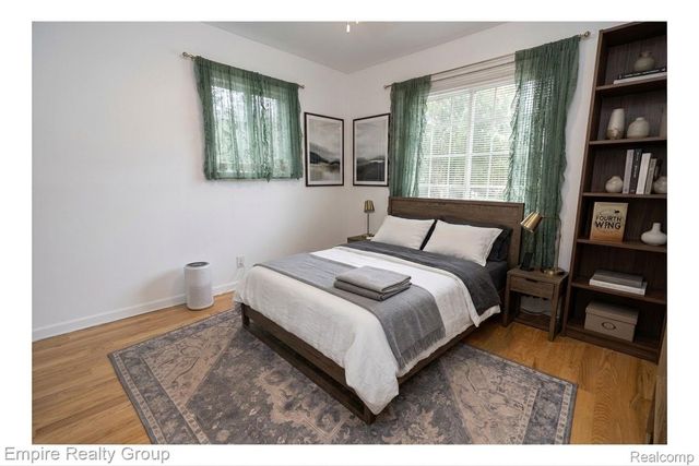 21331 Collingham Avenue, Farmington Hills, MI 48336