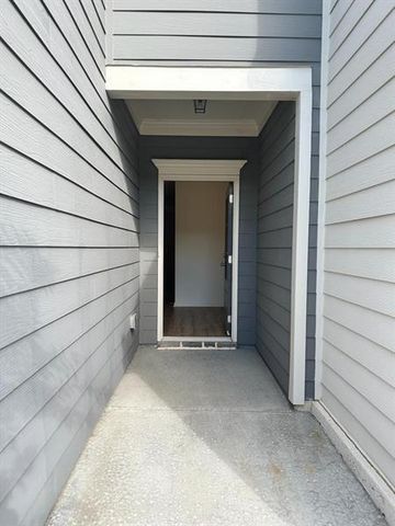 5635 Parkview Lane, Flowery Branch, GA 30542