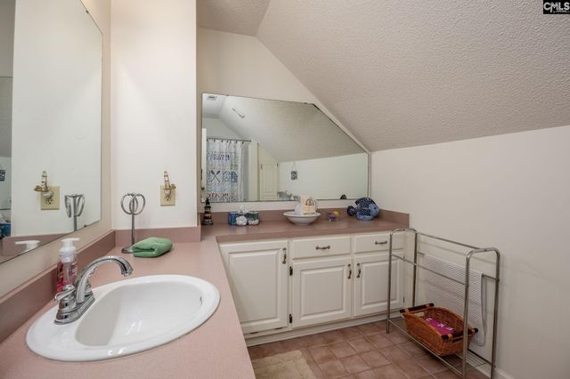 1646 Ginkgo Trail, Ridgeway, SC 29130