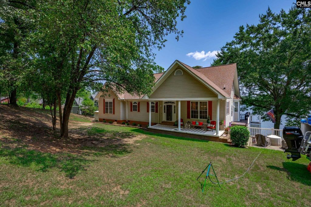 1646 Ginkgo Trail, Ridgeway, SC 29130