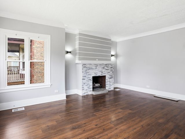 7815 S Emerald Avenue, Chicago, IL 60620